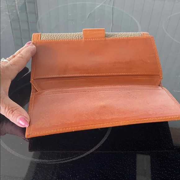 Dooney & Bourke All Weather Kisslock Pebbled Leather Womens Clutch wallet Vintag - Picture 4 of 5